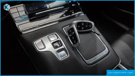 HYUNDAI GRANDEUR 3.0 LPI RENT CAR