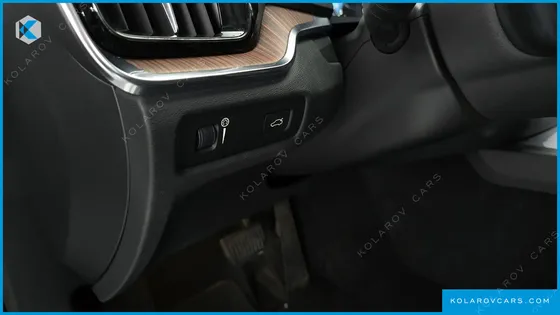 VOLVO S60 T5 MOMENTUM
