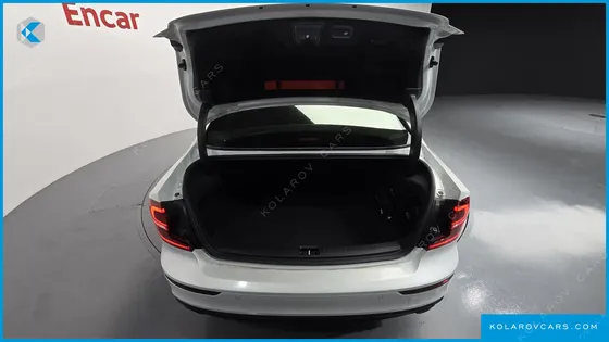 VOLVO S60 T5 MOMENTUM