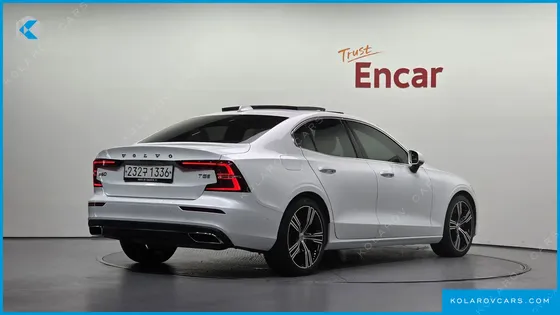 VOLVO S60 T5 INSCROPTION