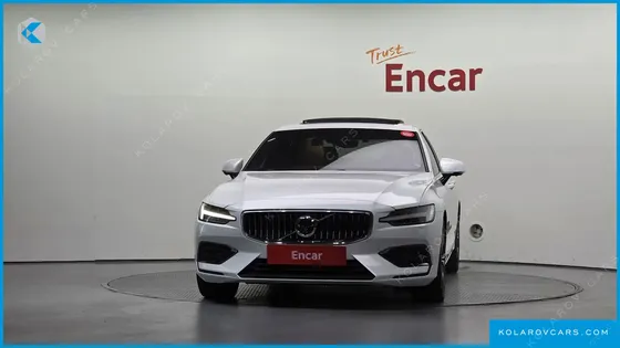 VOLVO S60 T5 INSCROPTION