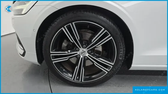 VOLVO S60 T5 INSCROPTION