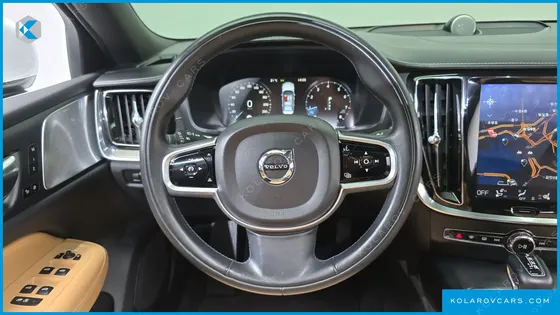 VOLVO S60 T5 INSCROPTION