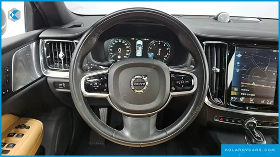 VOLVO S60 T5 INSCROPTION