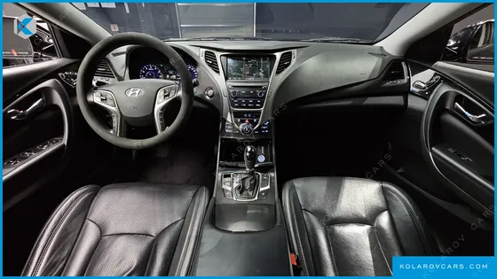 HYUNDAI GRANDEUR HG240 MODERN