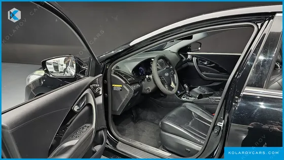 HYUNDAI GRANDEUR HG240 MODERN