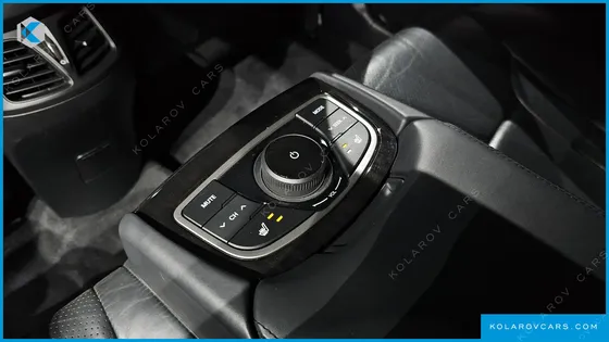 HYUNDAI GRANDEUR HG240 MODERN
