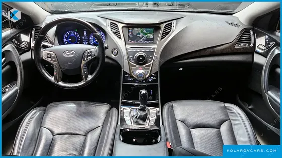 HYUNDAI GRANDEUR HG240 LUXURY