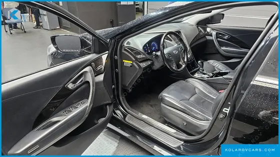 HYUNDAI GRANDEUR HG240 LUXURY