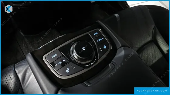 HYUNDAI GRANDEUR HG240 LUXURY
