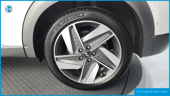 HYUNDAI NEXO PREMIUM