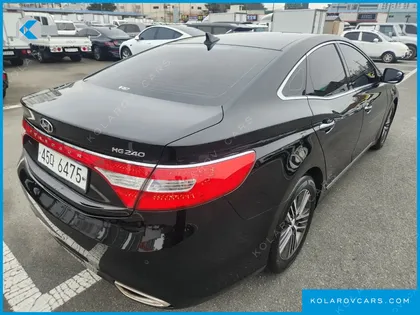 HYUNDAI GRANDEUR HG240 MODERN