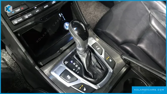 HYUNDAI GRANDEUR LPG HG300 MODERN