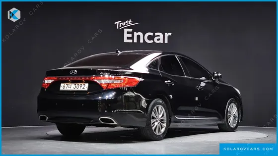 HYUNDAI GRANDEUR HG240 MODERN COLLECTION