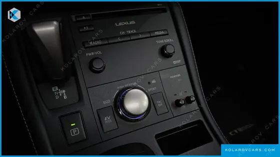 LEXUS CT200H 1.8 SUPREME