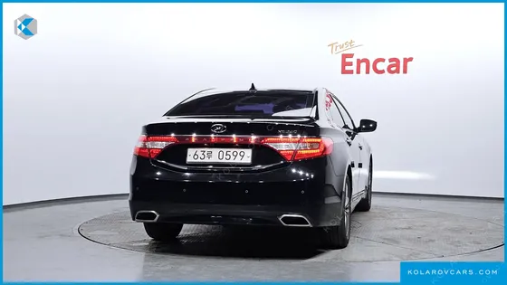 HYUNDAI GRANDEUR HG240 MODERN