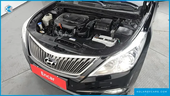HYUNDAI GRANDEUR HG240 MODERN