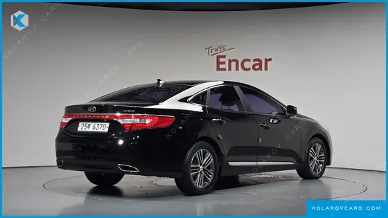HYUNDAI GRANDEUR HG240 MODERN