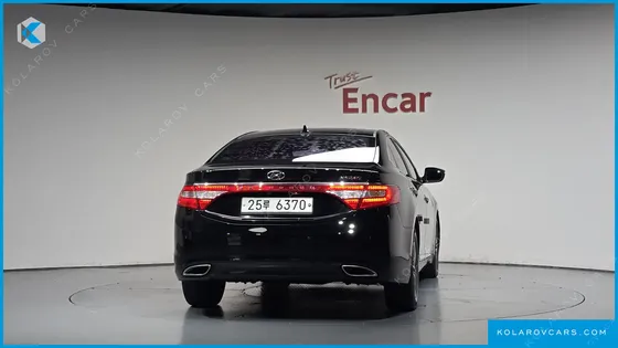 HYUNDAI GRANDEUR HG240 MODERN