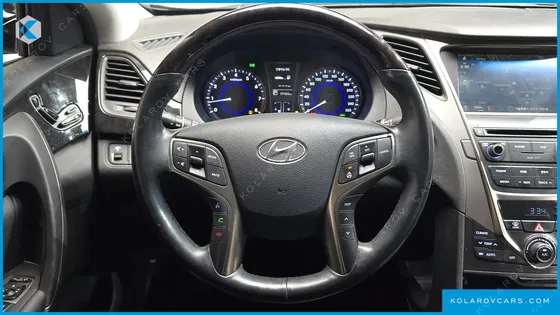 HYUNDAI GRANDEUR HG240 MODERN