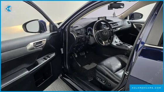LEXUS CT200H 1.8 SUPREME