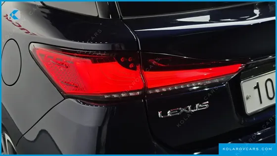 LEXUS CT200H 1.8 SUPREME