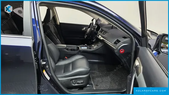 LEXUS CT200H 1.8 SUPREME