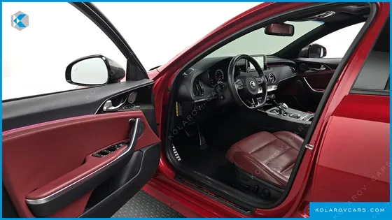 KIA STINGER 3.3 TURBO 2WD