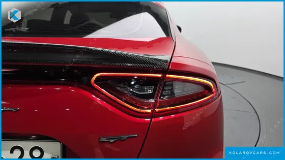 KIA STINGER 3.3 TURBO 2WD
