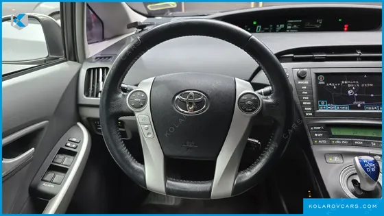 TOYOTA PRIUS 1.8