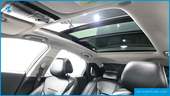 HYUNDAI GRANDEUR LPG HG300 EXECUTIVE