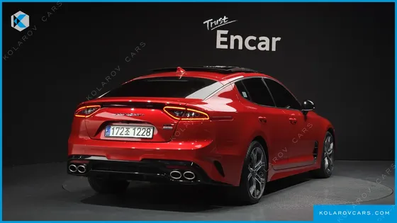 KIA STINGER 3.3 TURBO AWD