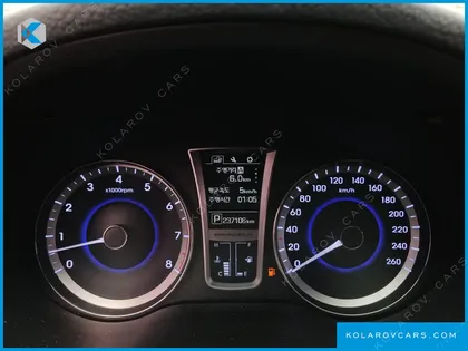 HYUNDAI GRANDEUR HG240 MODERN