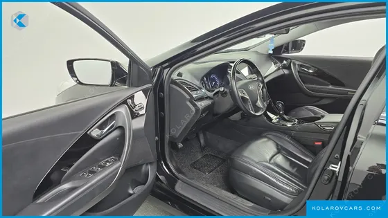 HYUNDAI GRANDEUR HG240 LUXURY