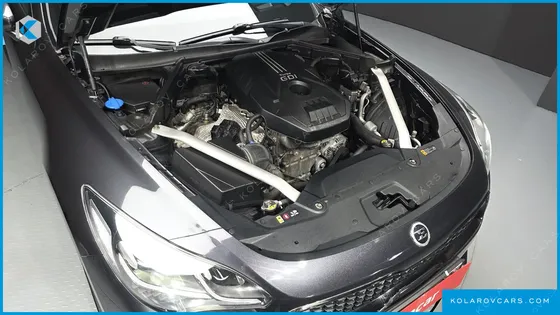 KIA STINGER 2.0 TURBO 2WD