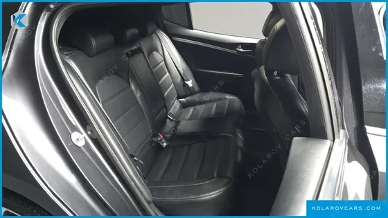 KIA STINGER 2.0 TURBO 2WD