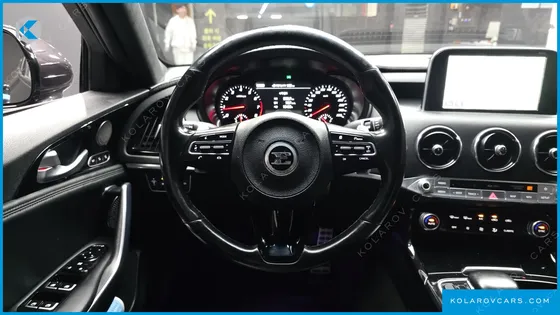 KIA STINGER 2.0 TURBO 2WD