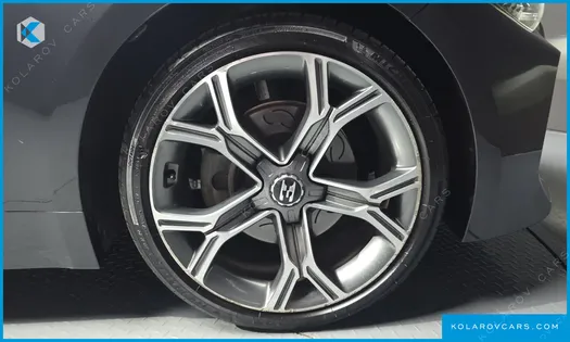 KIA STINGER 2.0 TURBO 2WD