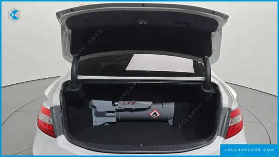 HYUNDAI GRANDEUR LPG HG300 EXCLUSIVE