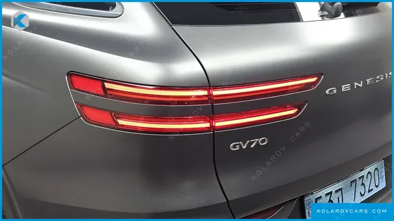 GENESIS GV70 E-AWD