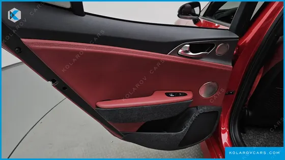 KIA STINGER 2.0 TURBO 2WD