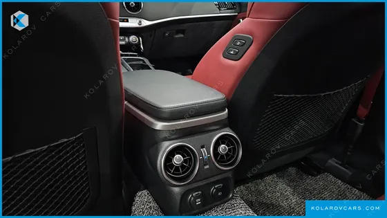 KIA STINGER 2.0 TURBO 2WD