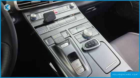 HYUNDAI NEXO MODERN