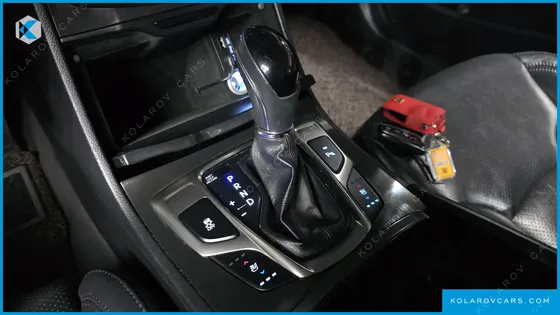 HYUNDAI GRANDEUR HG300 PREMIUM