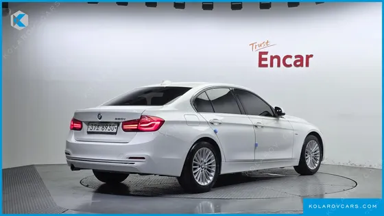 BMW 3 SERIES 320I LUXURY