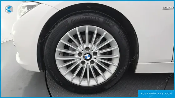 BMW 3 SERIES 320I LUXURY