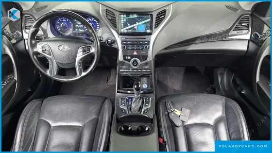 HYUNDAI GRANDEUR HG300 PREMIUM COLLECTION