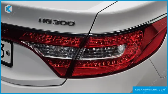 HYUNDAI GRANDEUR HG300 PREMIUM COLLECTION