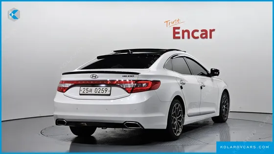 HYUNDAI GRANDEUR HG330 CELEBRITY