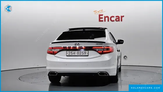 HYUNDAI GRANDEUR HG330 CELEBRITY